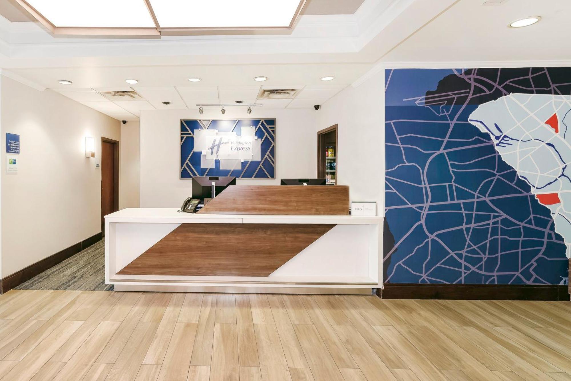 Holiday Inn Express & Suites Walterboro By Ihg Exterior photo